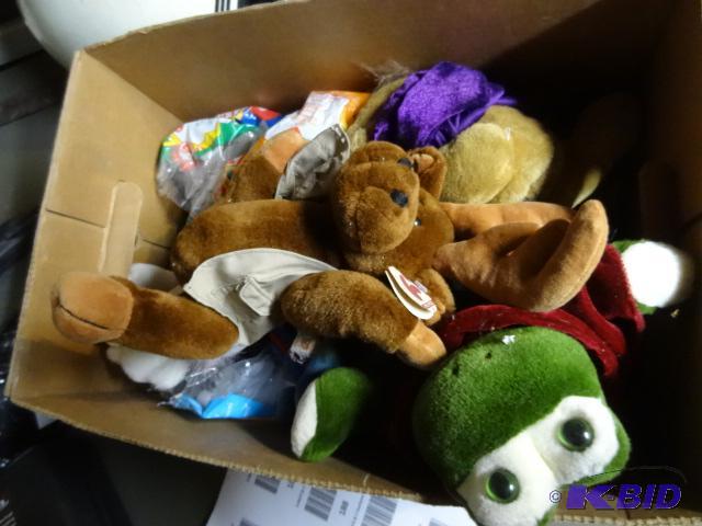lot 187 image: Misc Beanie Babies Ty...