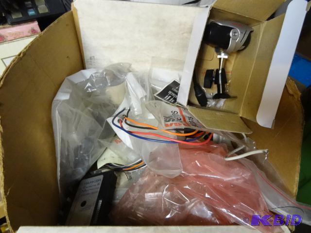 lot 189 image: Security Camera  Misc...