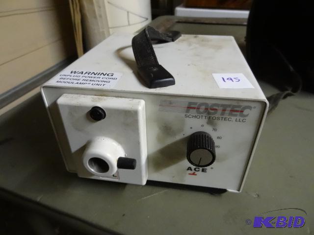 lot 195 image: Fostec Light Source 230240 Volt...