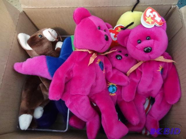 lot 3 image: Beanie babies...