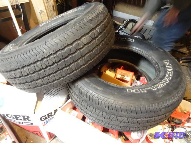 lot 71 image: Pair Michelin Tires 23570R15 Decent Tread. ...