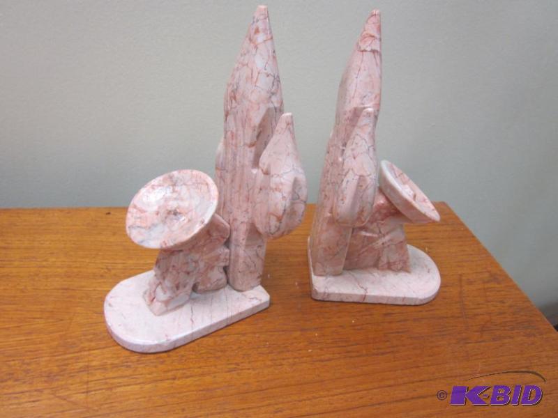 lot 116 image: Bookends