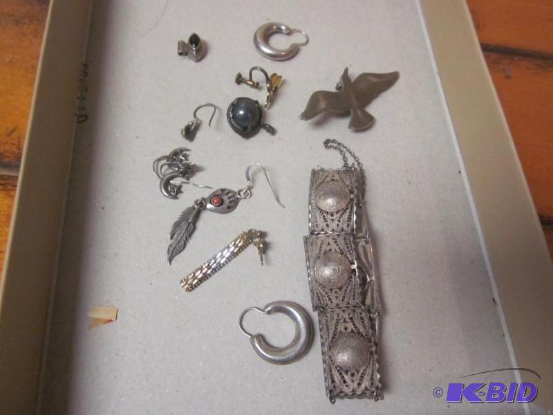lot 141 image: Sterling Silver