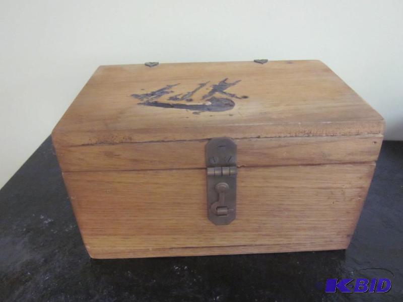 lot 160 image: Vintage Chinese wood box, signed.     &n...