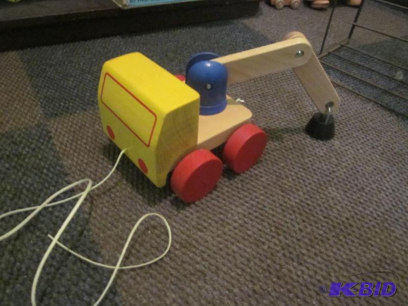 lot 197 image: Solid wood pull toy truck.      &nb...