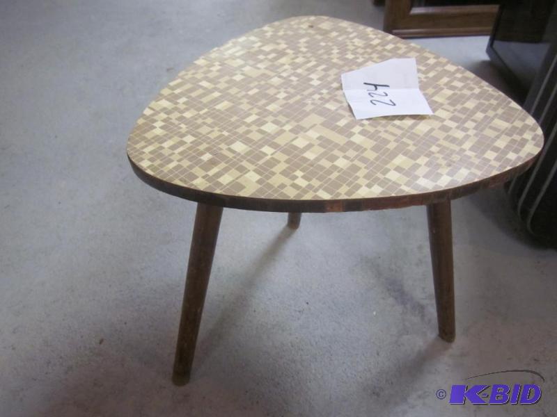 lot 224 image: Mid Century Retro wood side table.     &...