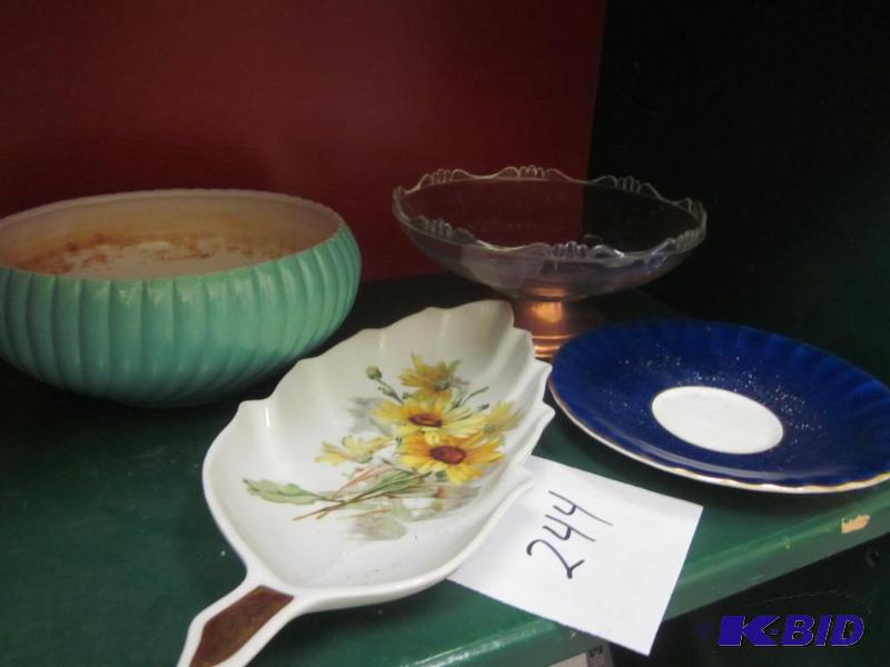 lot 244 image: Lot of glass and pottery.      ...