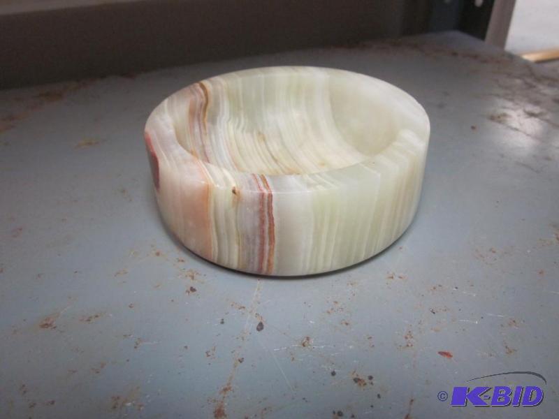 lot 355 image: Alabaster bowl.       ...