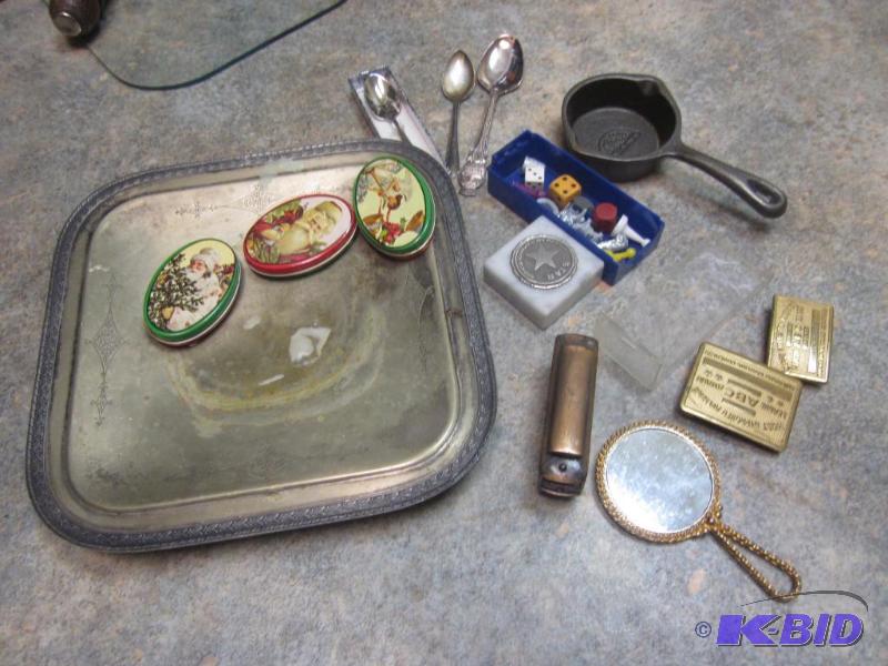 lot 358 image: Lot of miscellaneous items, including small c...