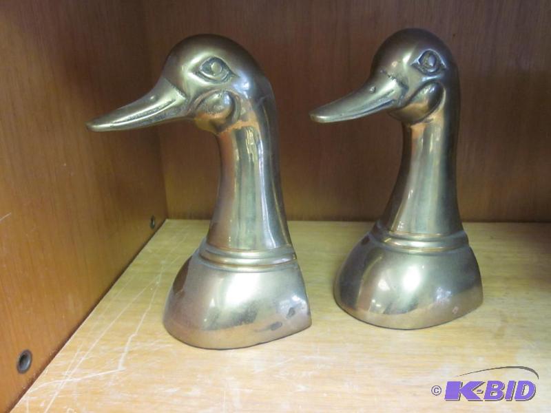 lot 40 image: Bookends