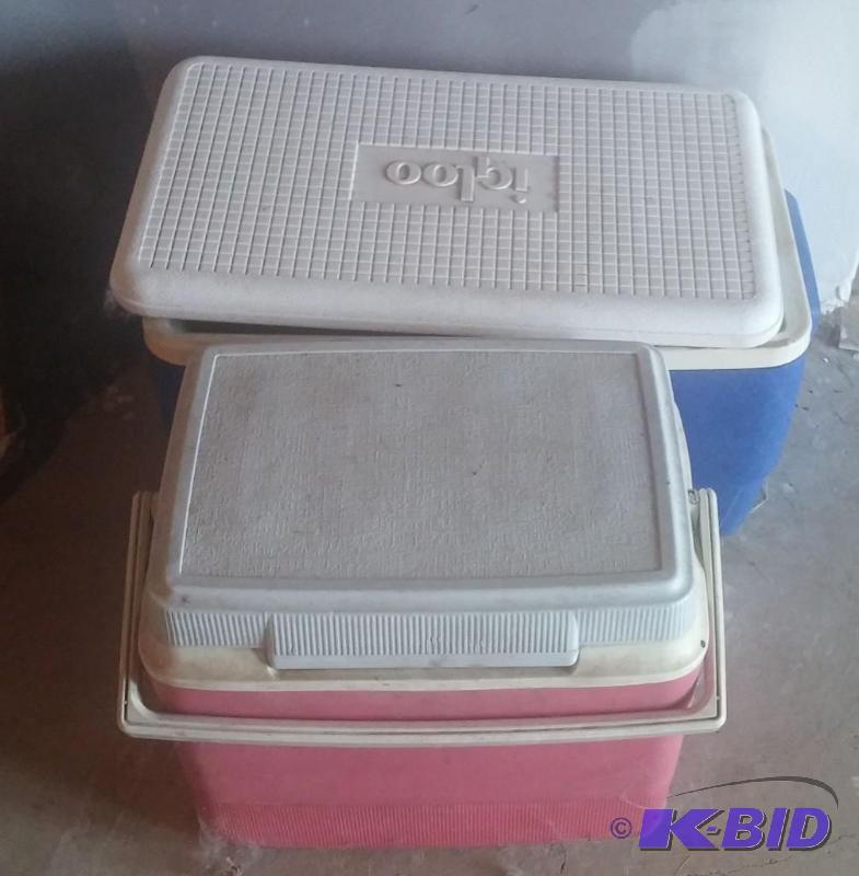 Lot of 2 coolers...
