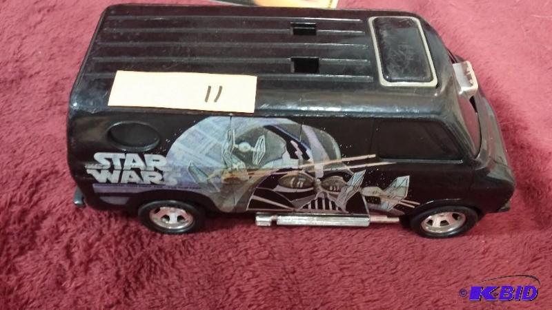 lot 102 image: VINTAGE KENNER SSP VAN DARTH VADER (BLACK)...