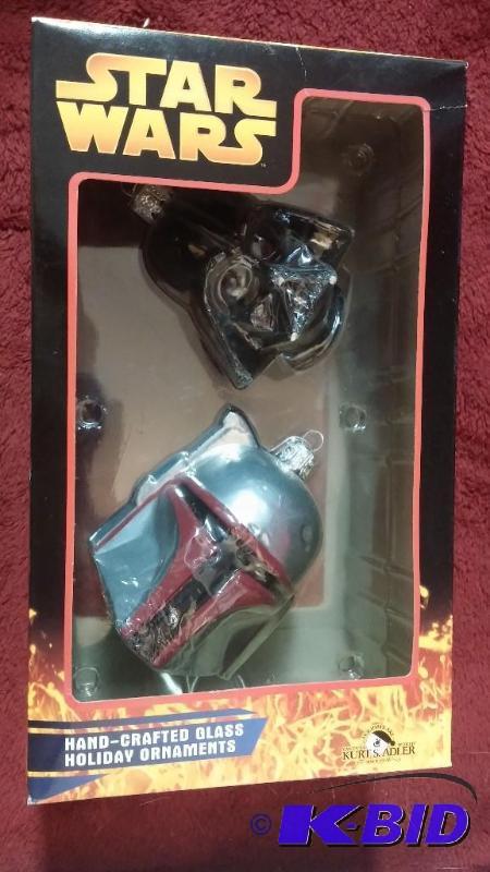 lot 135 image: STAR WARS HAND-CRAFTED GLASS HOLIDAY ORNAMENT...