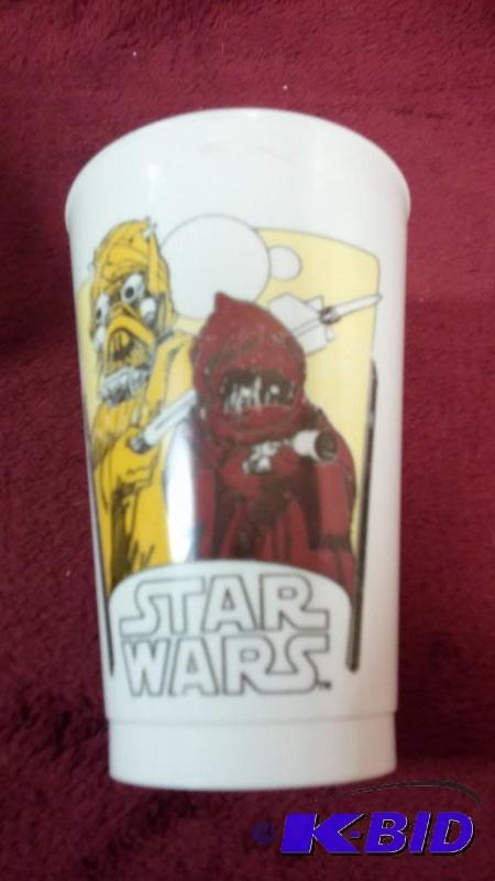 lot 43 image: VINTAGE COCA-COLA PLASTIC CUP FEATURING JAWA ...