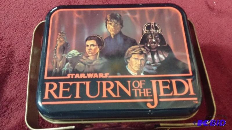 lot 58 image: VINTAGE CARRY-ALL RECTANGULAR TIN WITH HANDLE...