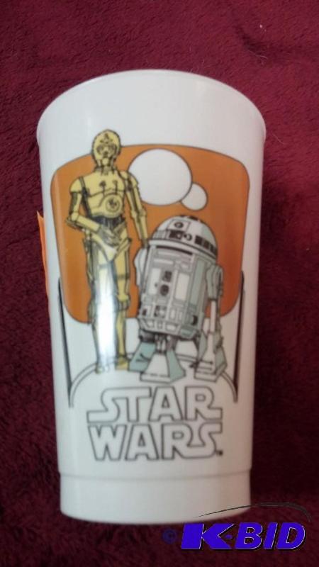 lot 62 image: VINTAGE COCA-COLA PLASTIC CUP FEATURING R2-D2...