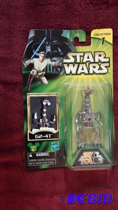 lot 83 image: STAR WARS STAR TOURS G2-4T. THIS FIGURE WAS O...