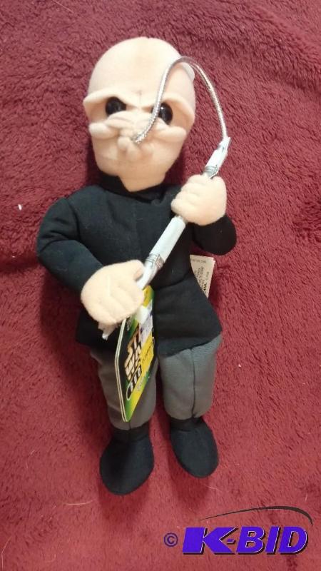 lot 91 image: STAR WARS FIGRIN DAN PLUSH WITH TAGS...