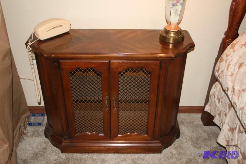 Curio Nightstand