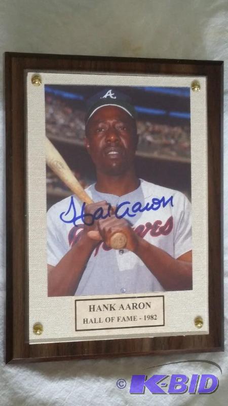 Authentic Hank Aaron Autopraph