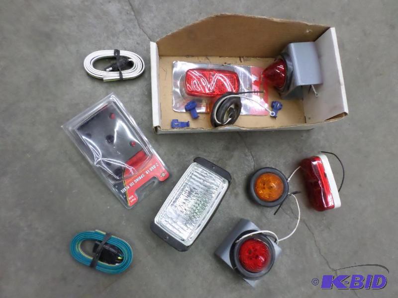 lot 103 image: Box Of Misc Trailer Lights & Etc...