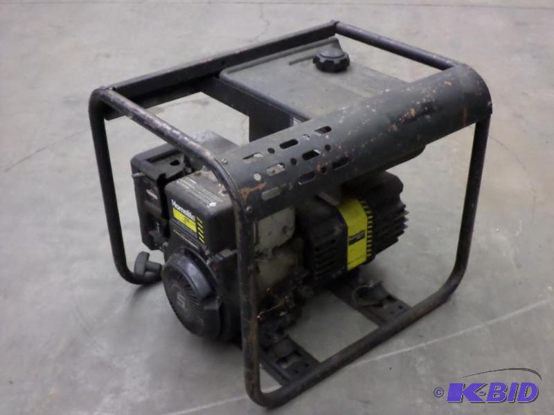 lot 12 image: Homelite LR2500 Single Phase 120Volt Generato...