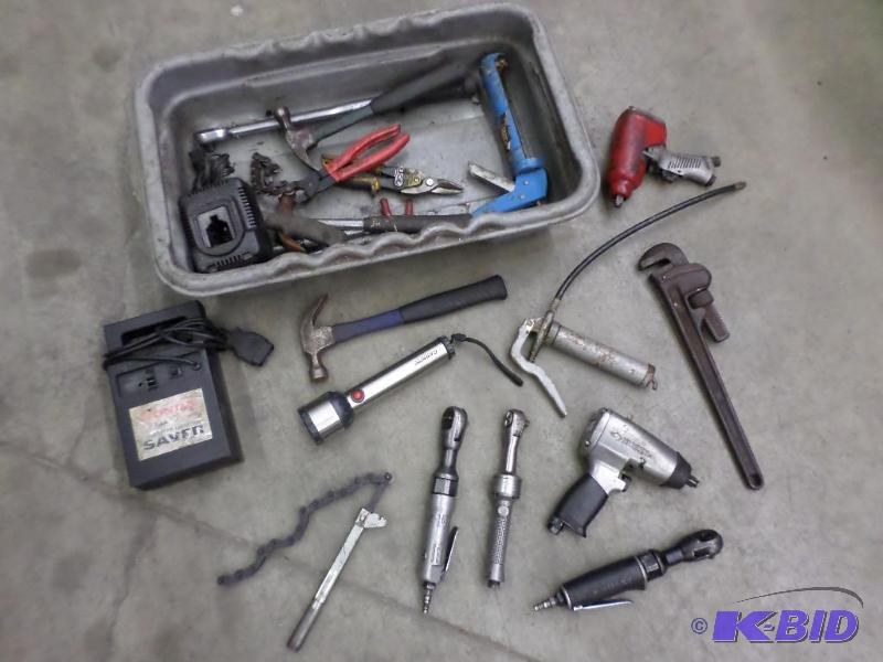 lot 35 image: Tote Of Misc Hand Tools, Air Tools, Etc...