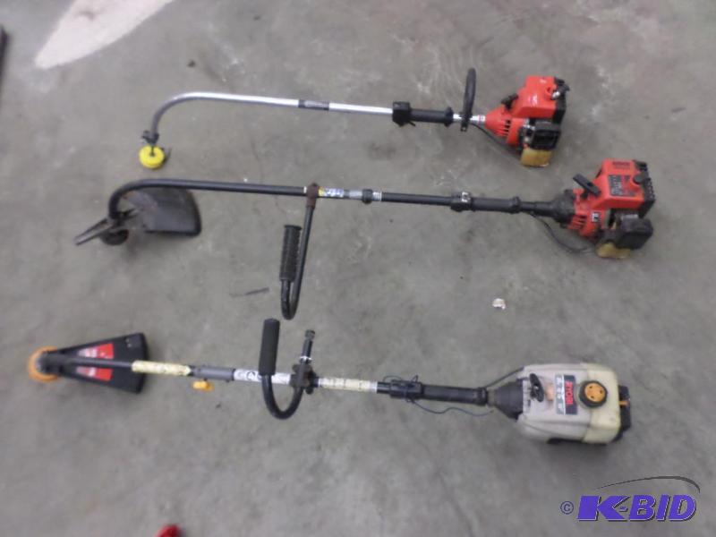 lot 73 image: (3) Gas Trimmers For Parts...