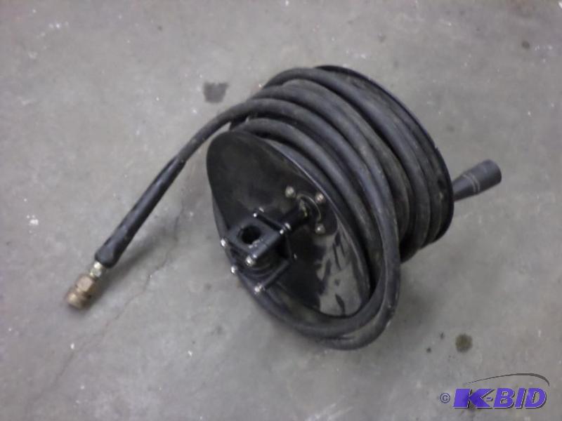 lot 94 image: Hose Reel With 50ft Air Hose...