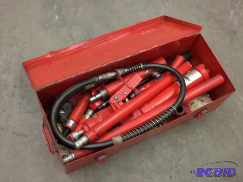 lot 97 image: Northern Industrial Porta-Power Set With Stee...