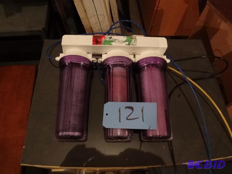 lot 121 image: Filter System