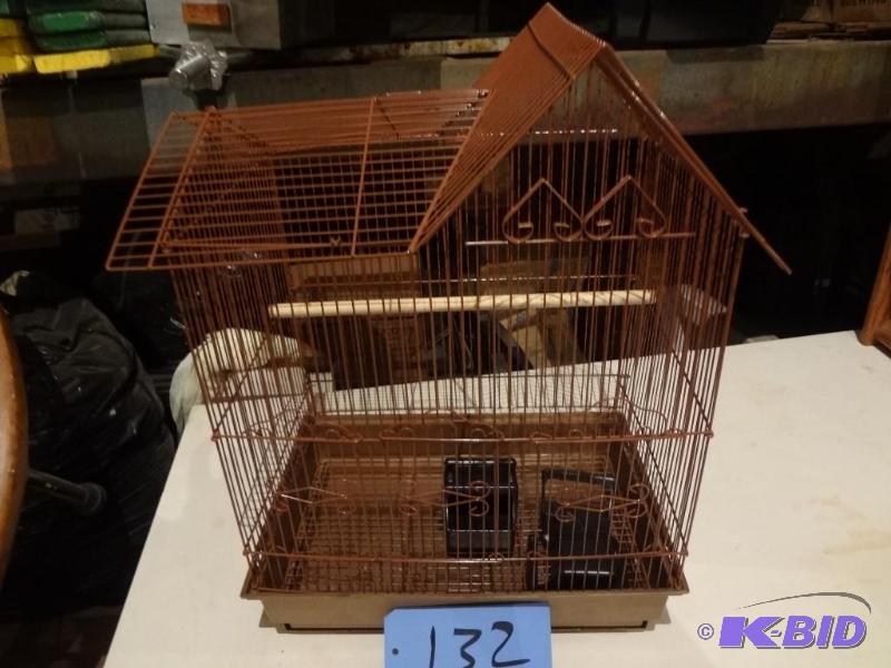 lot 132 image: Bird Cage
