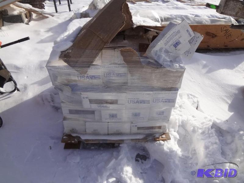 lot 176 image: Pallet of Tile