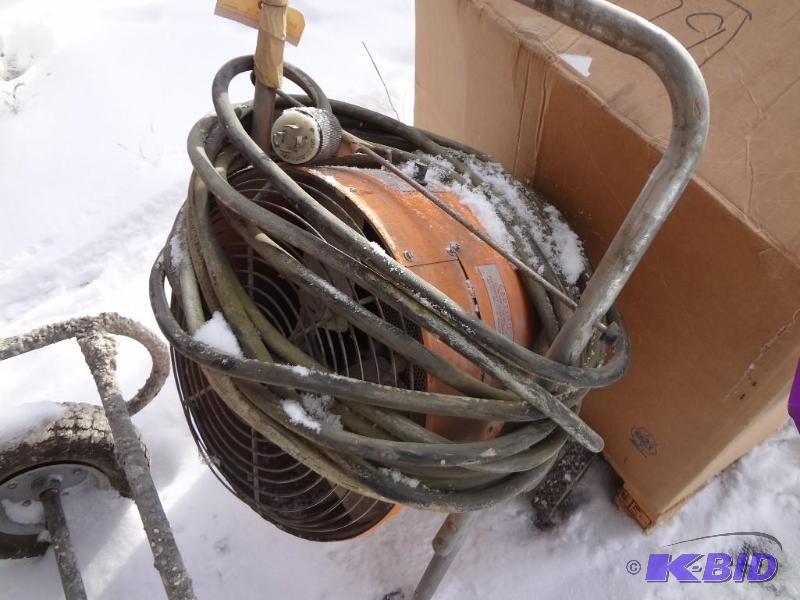 lot 181 image: Industrial FanHeater
