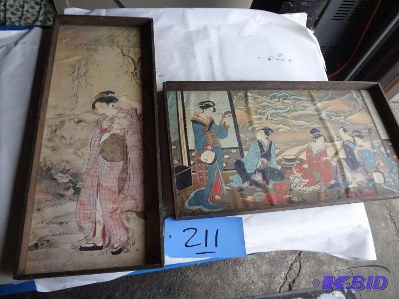 lot 211 image: Pair of Old Japanese Prints