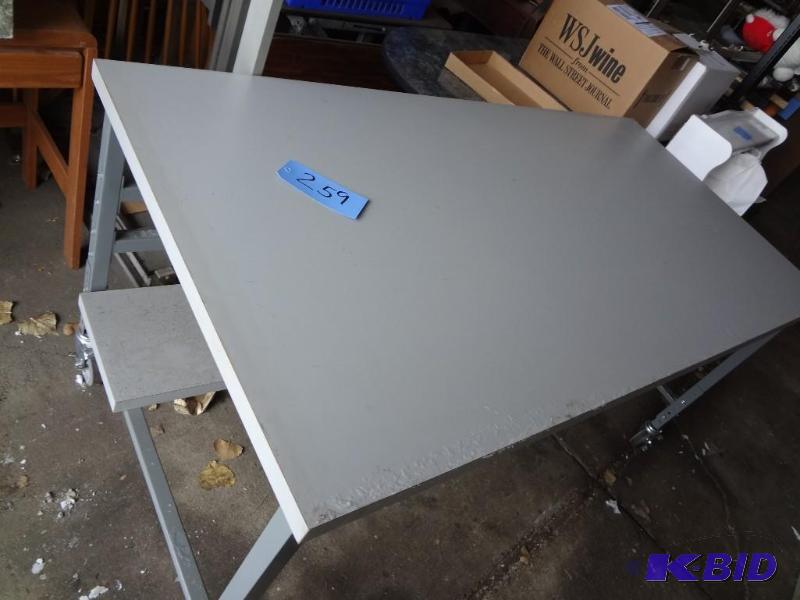 lot 259 image: Industrial Wheeled Table wpower strip