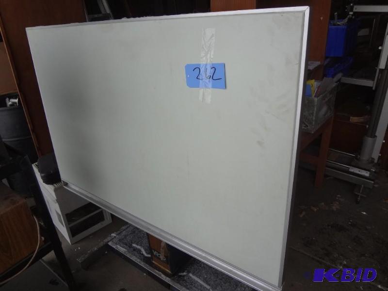 lot 262 image: Powered Drafting Table