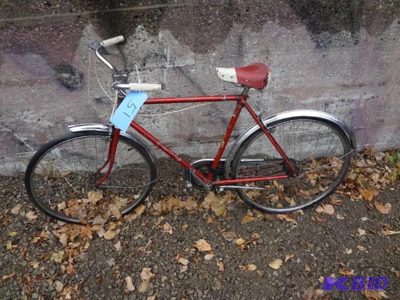 lot 51 image: Old Armstrong Bike