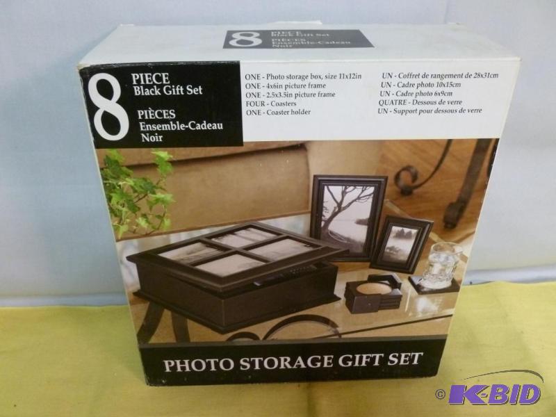 lot 152 image: Nice 8 piece photo storage gift set, brand ne...