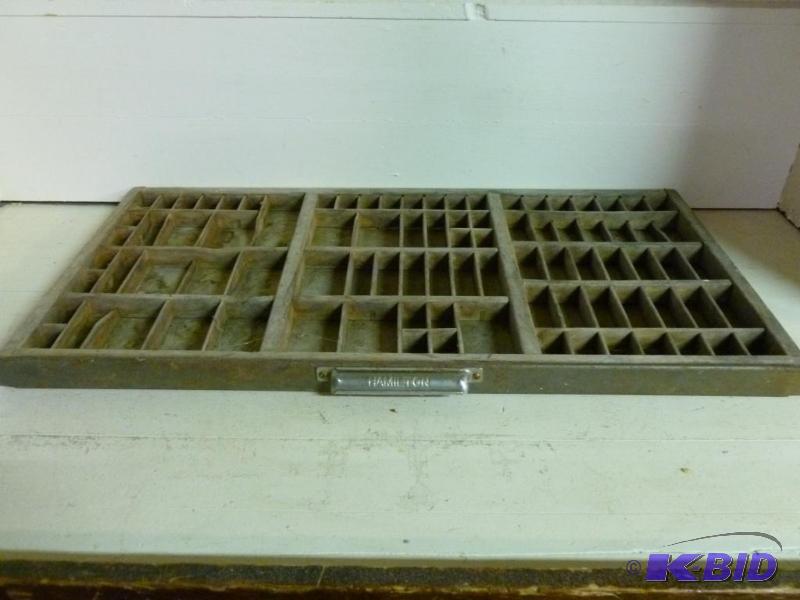 lot 186 image: Large Vintage Hamilton wooden primitive organ...