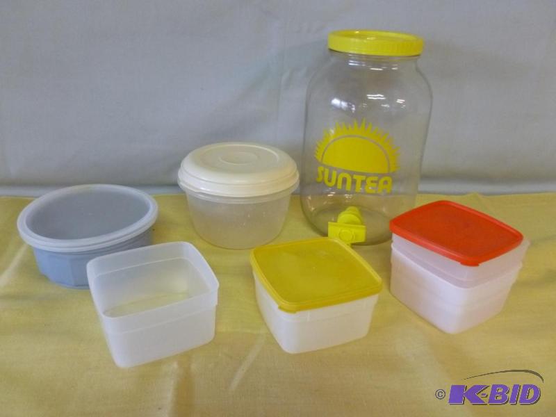 lot 200 image: This lot consists of a one gallon glass sun t...