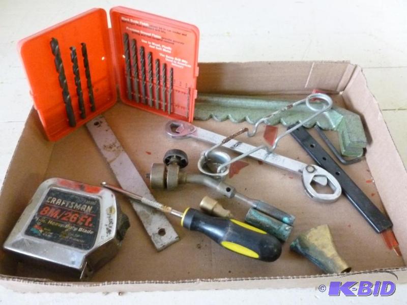 lot 209 image: This lot consists of a Craftsman drill bit se...