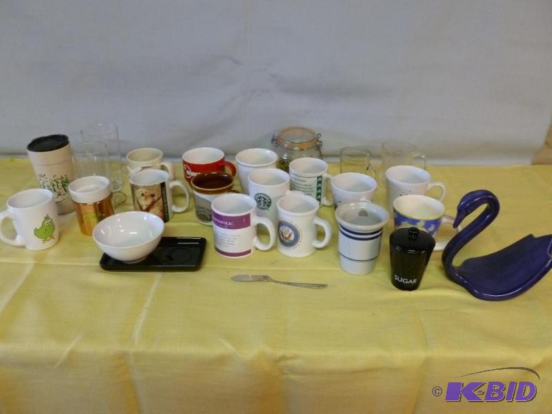 lot 249 image: Large lot of good coffee mugs including adver...