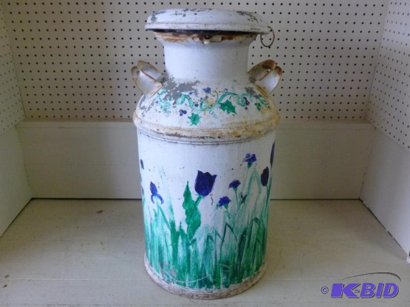 lot 40 image: Large vintage hand painted cream can with lid...