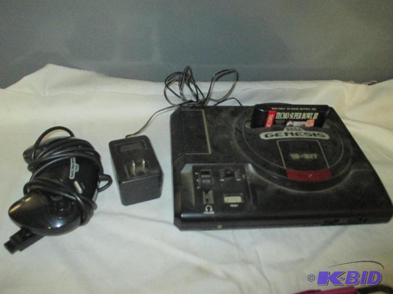 lot 109 image: Sega Genesis with one control