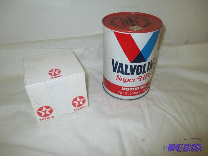 lot 23 image: Valvoline Oil Can Full, Texaco Paper