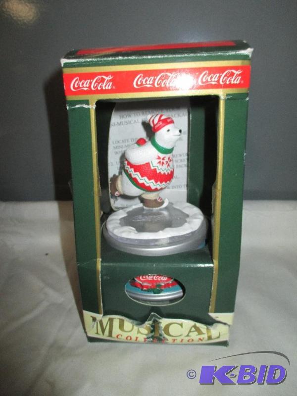 lot 48 image: Coca Cola Musical Collection series