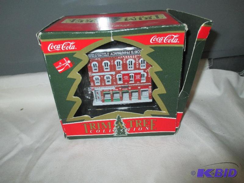lot 52 image: Coca Cola Jacobs Pharmacy Collection
