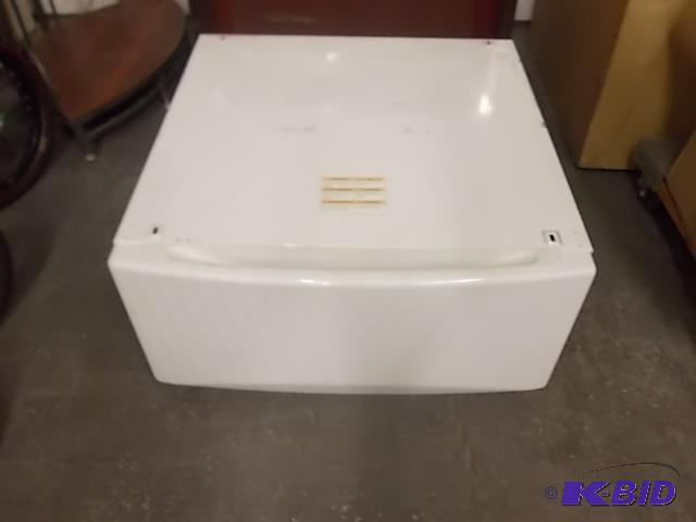 White Dryer Base With Lower Drawer 12x27x27&n...