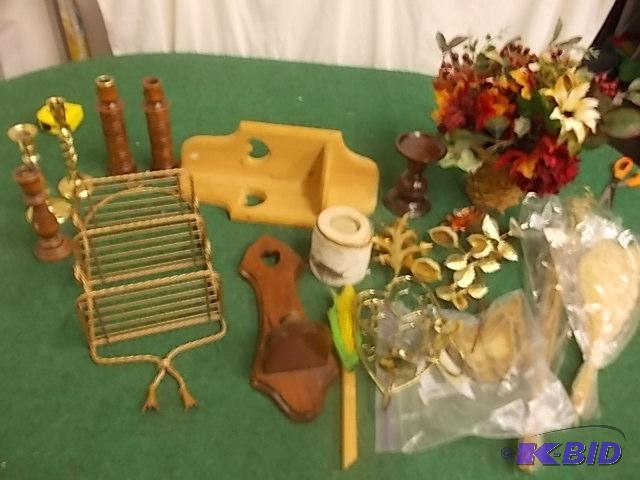 Box Lot Of Home Interior &amp Other Wall Dec...
